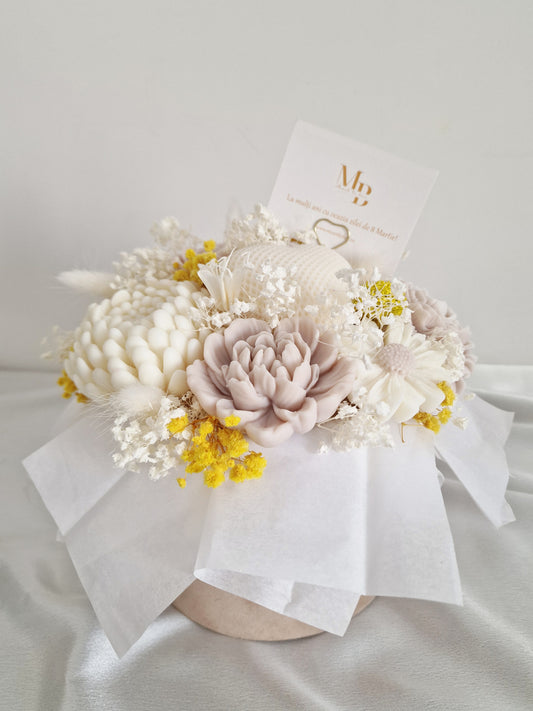 Aranjament flori si inima de Primavara