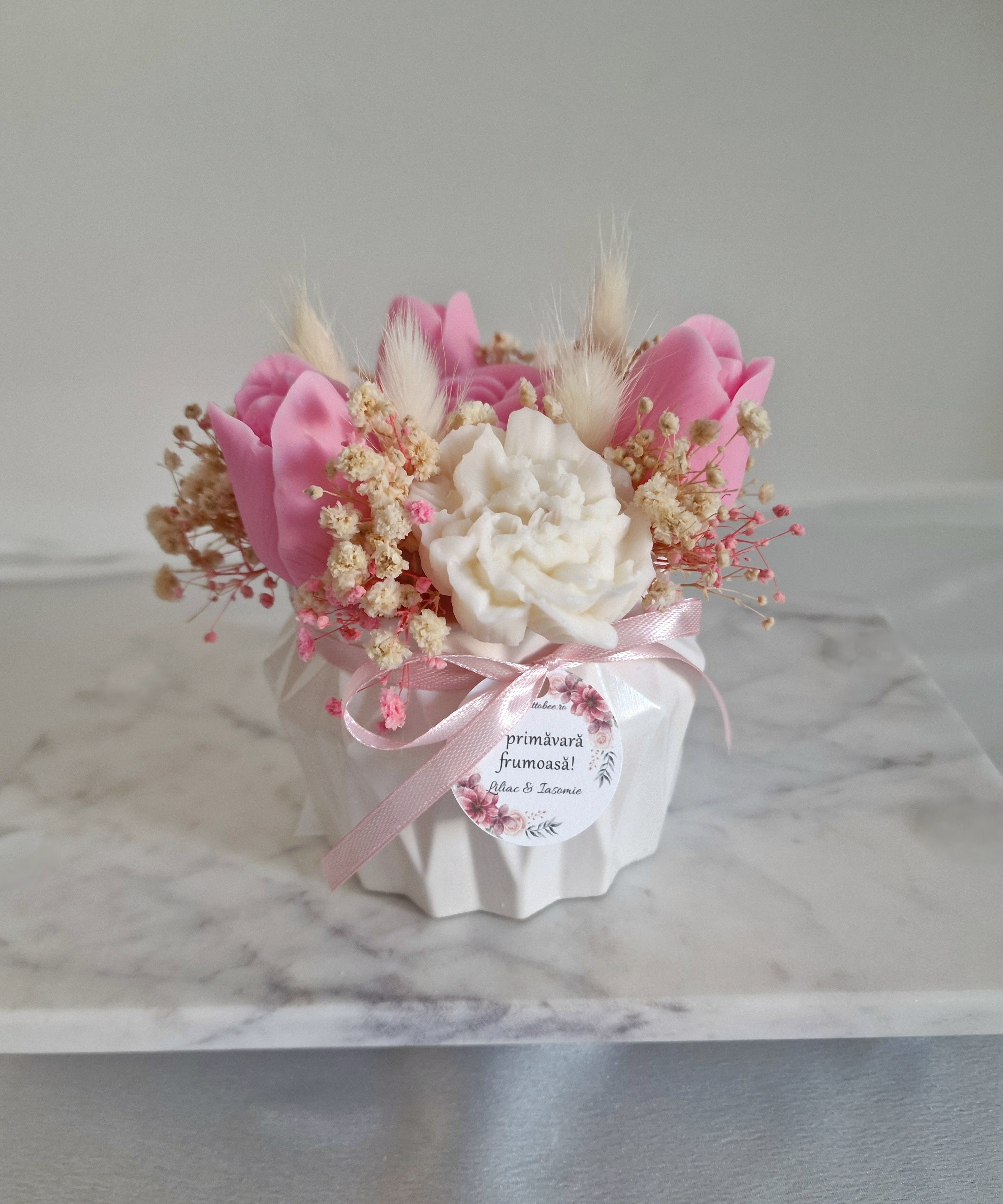 Aranjamente florale – MEANT TO BEE