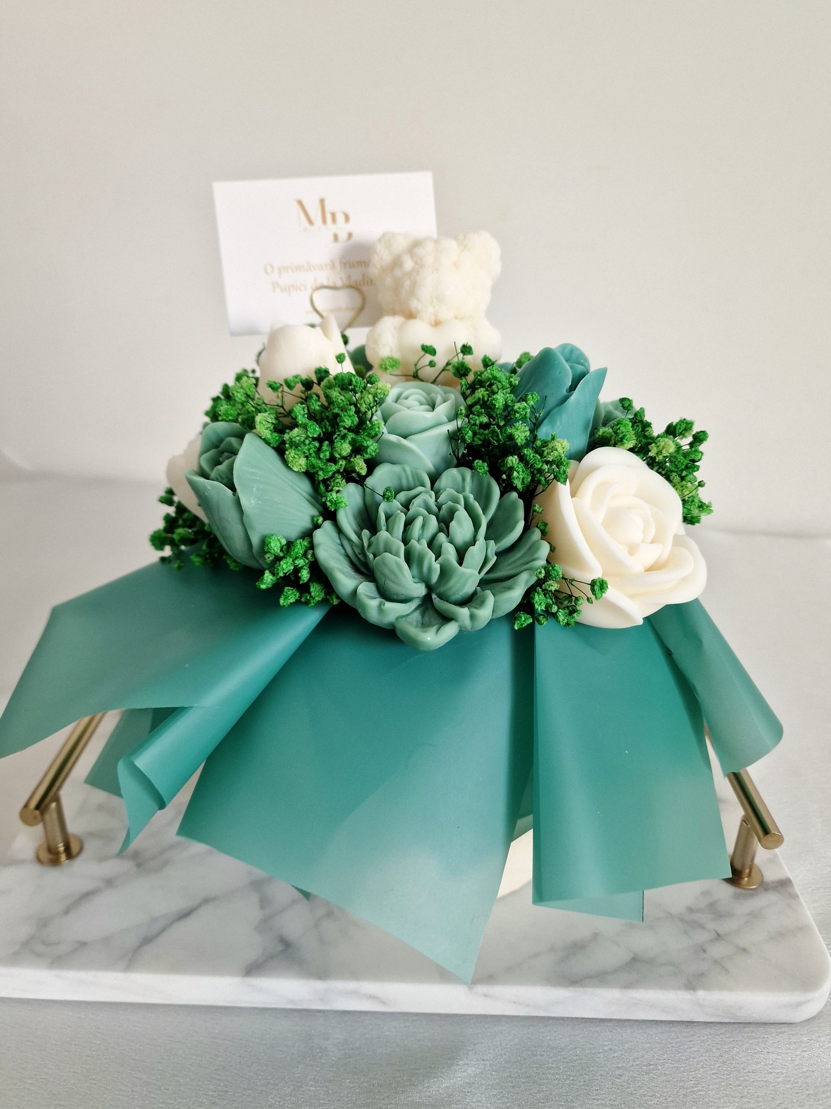 Aranjamente florale – MEANT TO BEE